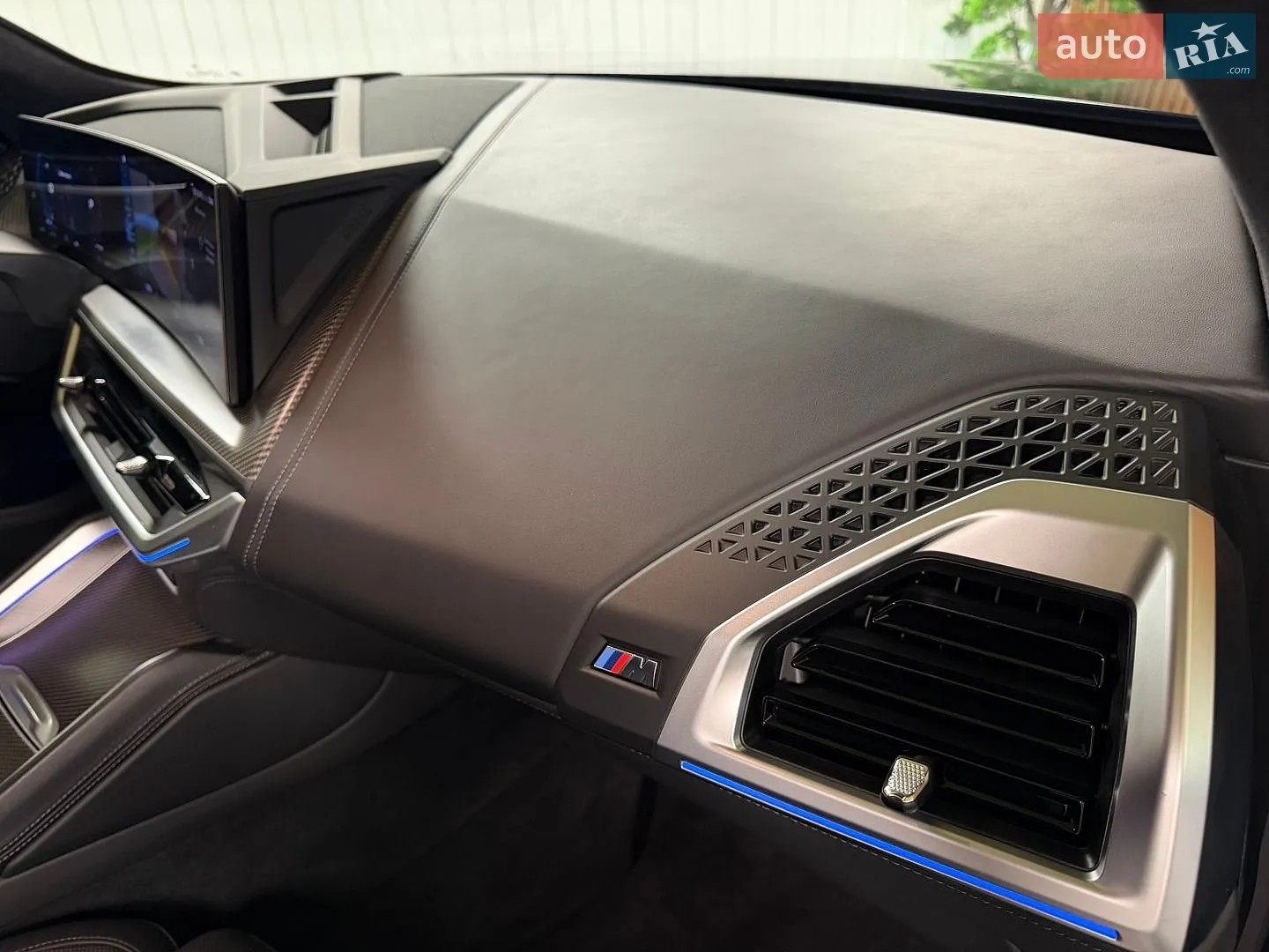 2023 BMW XM - мініатюра 46