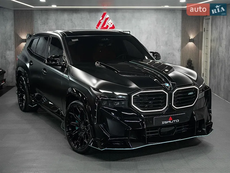 BMW XM