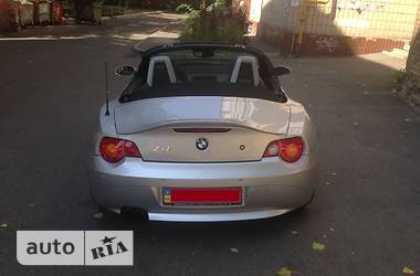 Кабриолет BMW Z4 2004 в Киеве