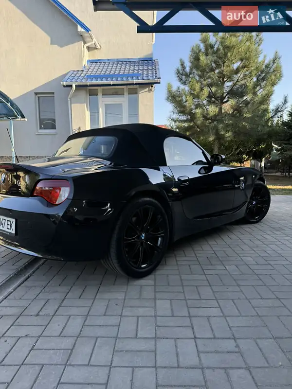BMW Z4 2008 VIN WBABU51060LK41744 фото оголошення 3 з 49
