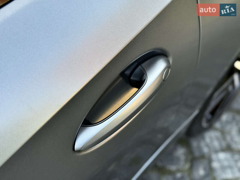 Родстер BMW Z4 2022 в Киеве фото 47 Родстер BMW Z4 2022 в Киеве