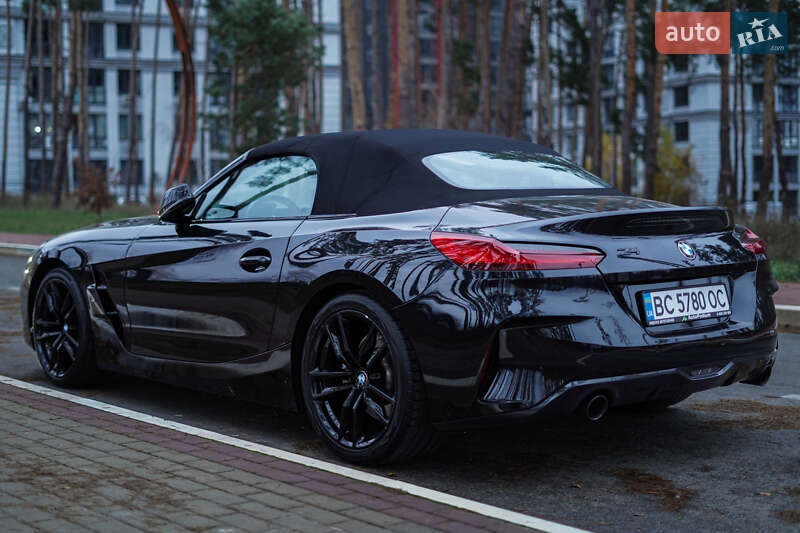 Родстер BMW Z4 2019 в Киеве фото 11 Родстер BMW Z4 2019 в Киеве