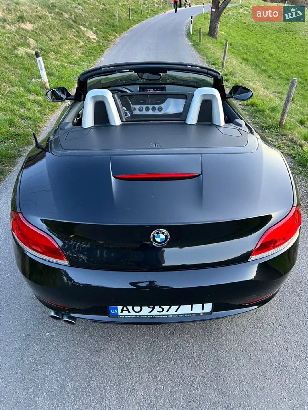 2010 BMW Z4 - мініатюра 21