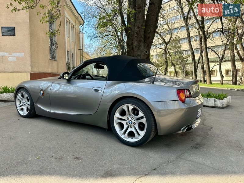 BMW Z4 2004