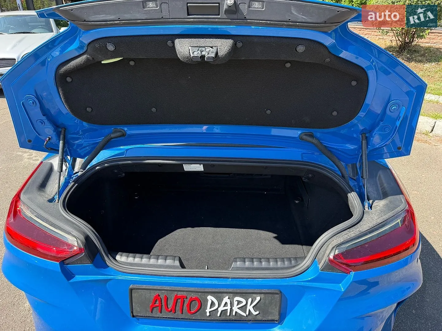 2019 BMW Z4 - мініатюра 14