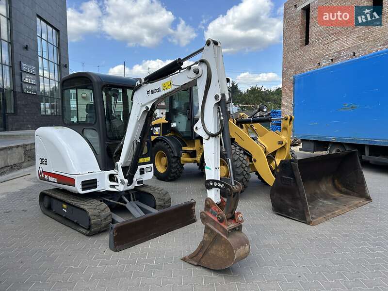 Миниэкскаватор Bobcat 328 2009 в Костополе