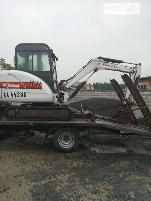 Bobcat 331 2001