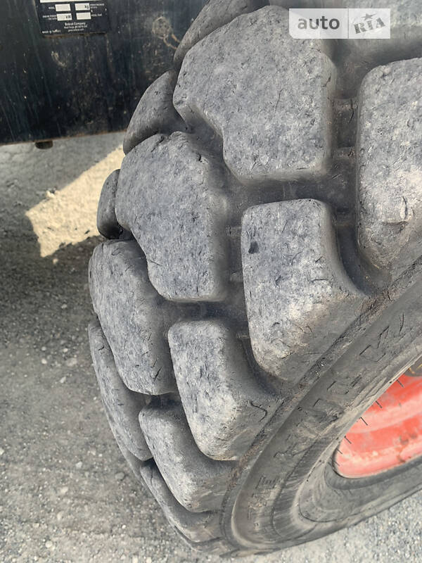 Экскаватор погрузчик Bobcat 730 2017 в Днепре