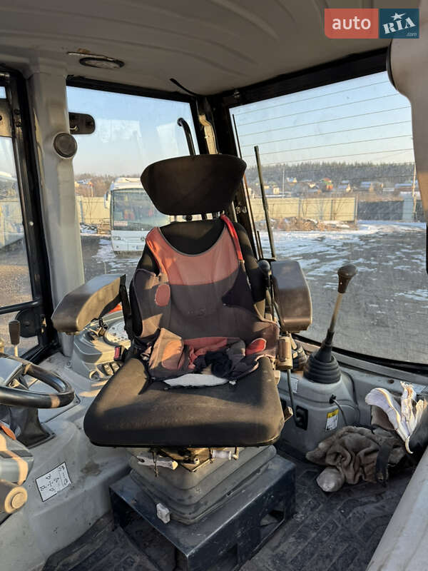 Екскаватор навантажувач Bobcat B 2018 в Києві фото 21 Екскаватор навантажувач Bobcat B 2018 в Києві