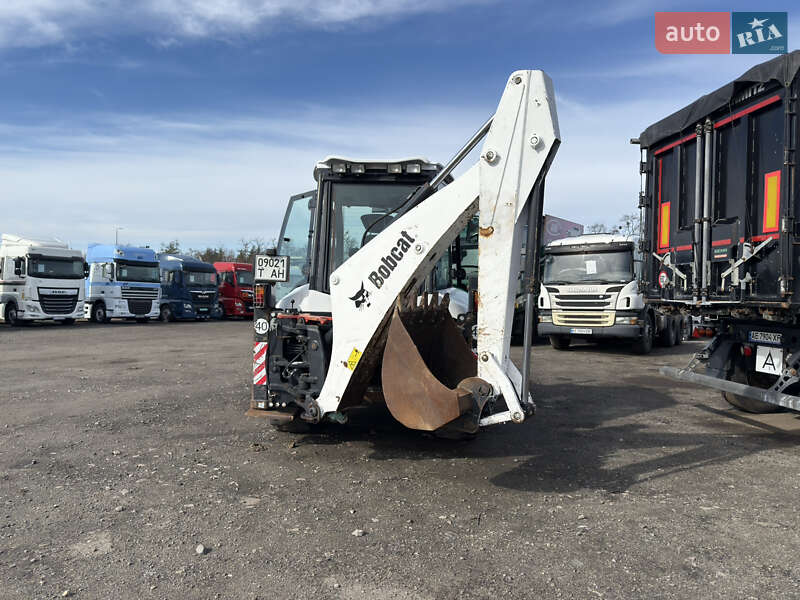 Екскаватор навантажувач Bobcat B 2018 в Києві фото 7 Екскаватор навантажувач Bobcat B 2018 в Києві