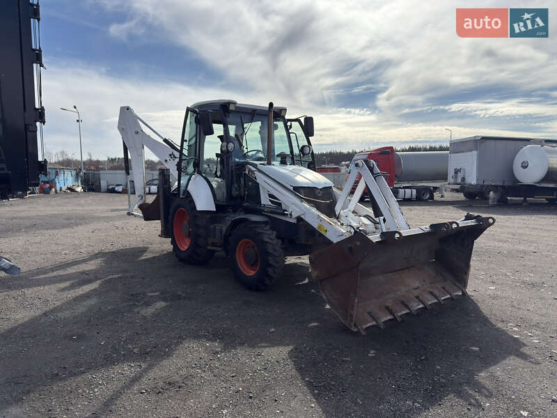 Екскаватор навантажувач Bobcat B 2018 в Києві фото 11 Екскаватор навантажувач Bobcat B 2018 в Києві