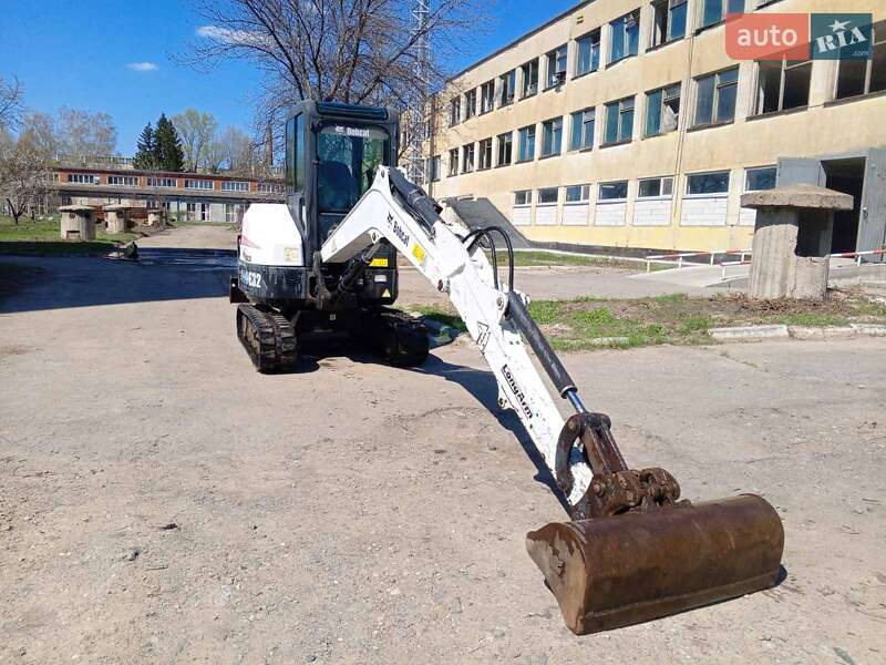 Миниэкскаватор Bobcat E32 2011 в Павлограде фото 2 Миниэкскаватор Bobcat E32 2011 в Павлограде