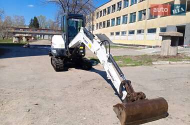 Миниэкскаватор Bobcat E32 2011 в 