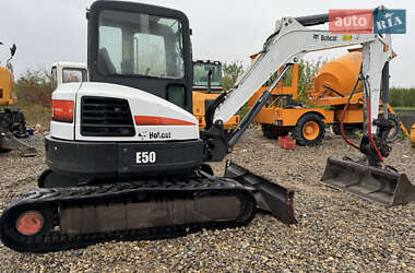 Міні-екскаватор Bobcat Е50 2011 в Чернівцях