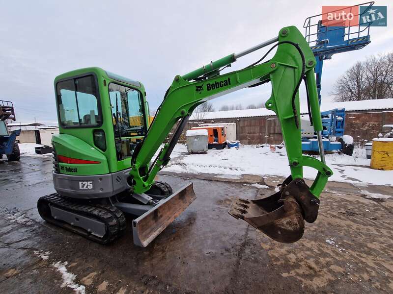 Bobcat E 2013