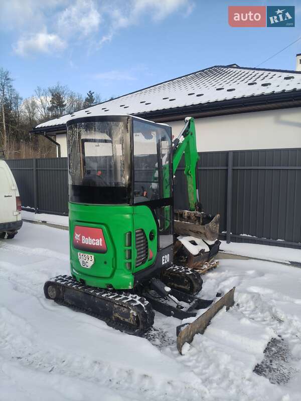 Міні-екскаватор Bobcat E 2016 в Львові