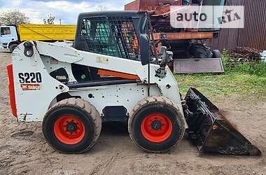 Минипогрузчик Bobcat S220 2006 в 