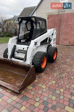 Фронтальный погрузчик Bobcat S220 2007 в 