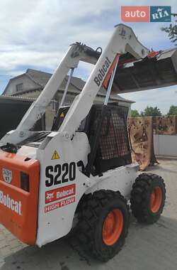 Минипогрузчик Bobcat S220 2005 в 