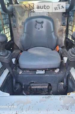 Минипогрузчик Bobcat S250 2005 в 