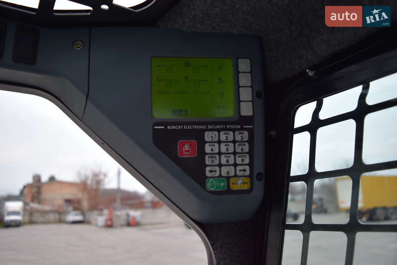 Минипогрузчик Bobcat S250 2007 в Ровно