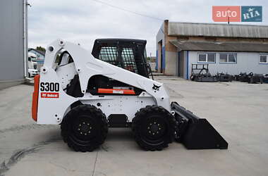 Минипогрузчик Bobcat S300 2005 в Ровно