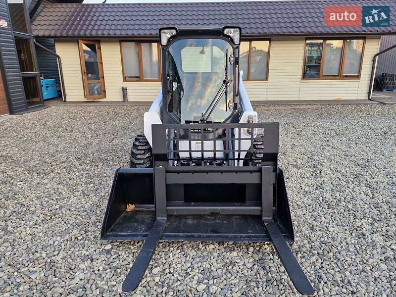 Міні-вантажник Bobcat S550 2017 в Чернівцях фото 9 Міні-вантажник Bobcat S550 2017 в Чернівцях