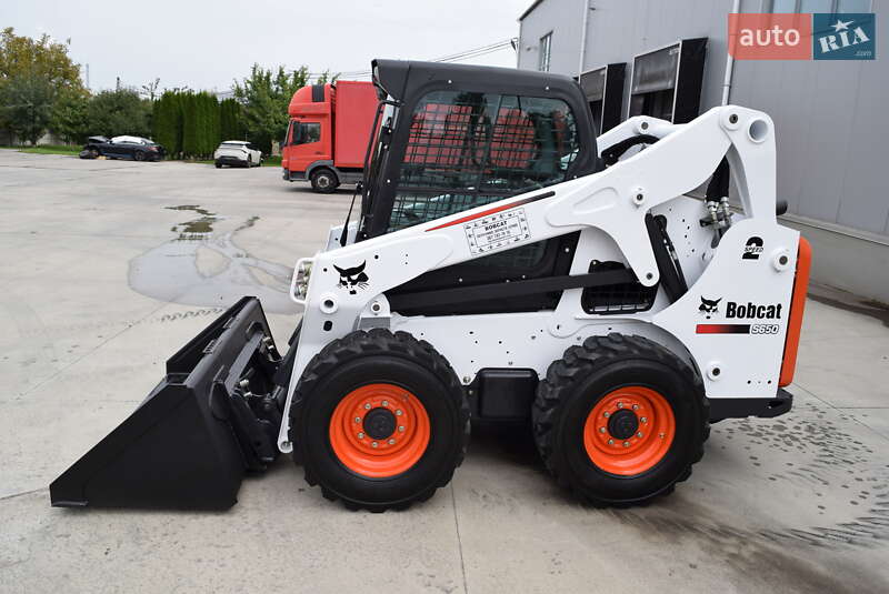 Минипогрузчик Bobcat S650 2015 в Ровно
