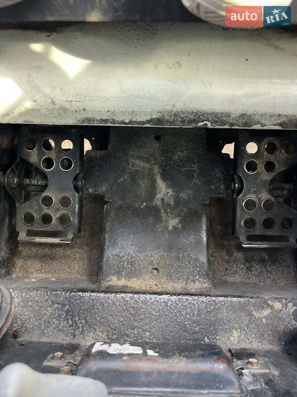 Минипогрузчик Bobcat T190 2002 в Ковеле