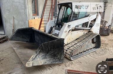 Екскаватор навантажувач Bobcat T250 2006 в 