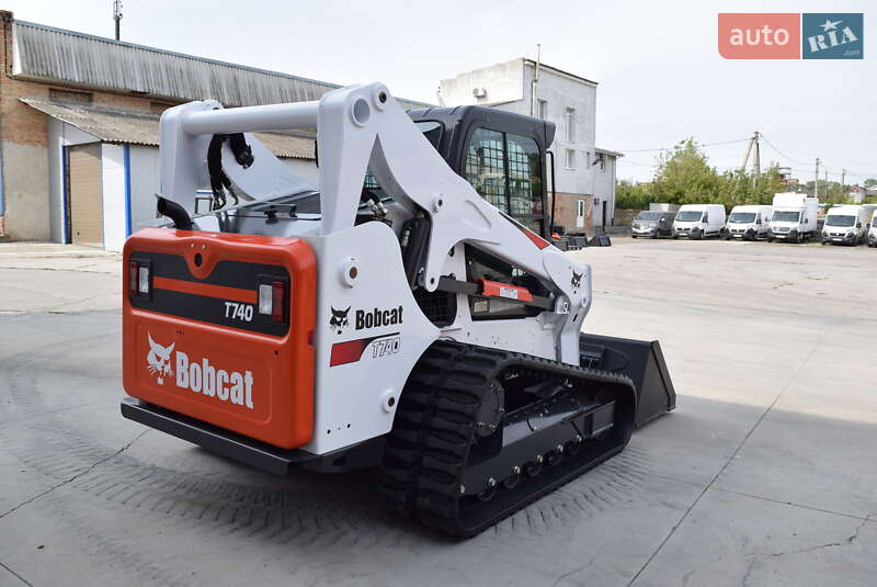 Минипогрузчик Bobcat T740 2016 в Ровно