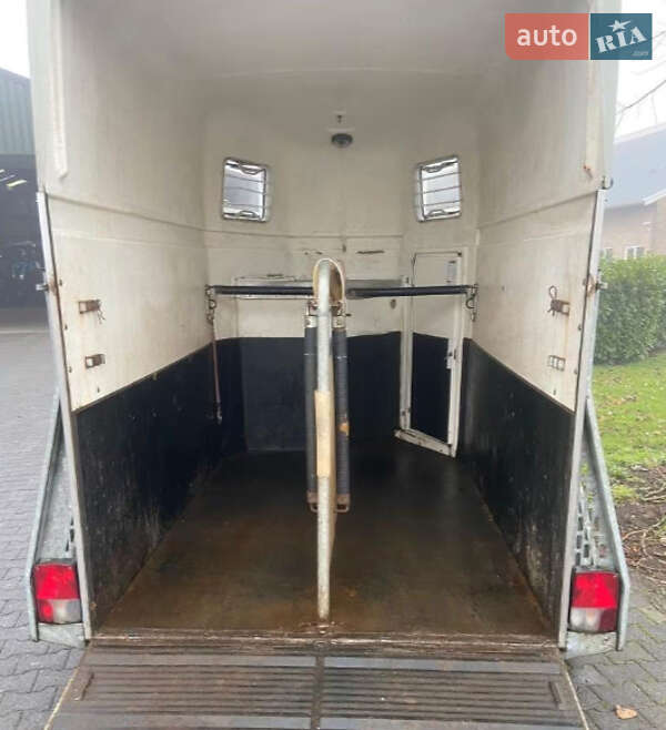 Для перевозки животных - прицеп Bockmann Master 2010 в Черновцах