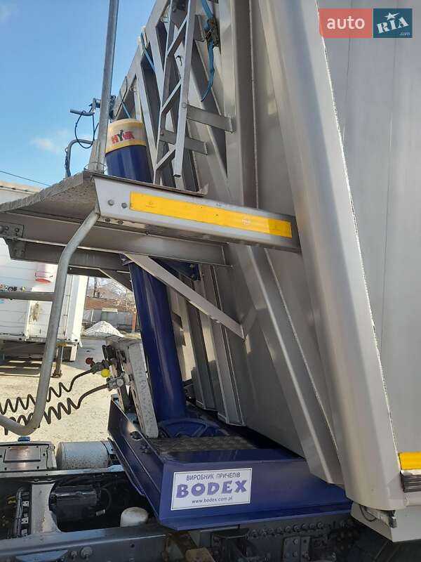 Самосвал полуприцеп Bodex KIS 3B 2019 в Лубнах