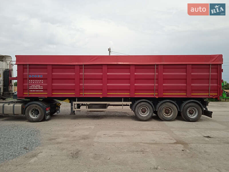 Самоскид напівпричіп Bodex KIS 3B 2015 в Павлограді