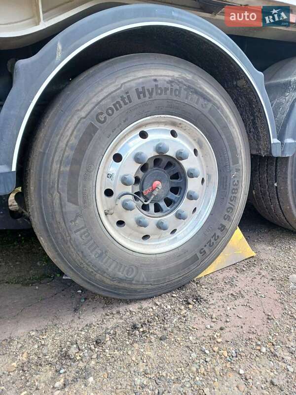 Зерновоз - полуприцеп Bodex KIS 3B 2022 в Черновцах