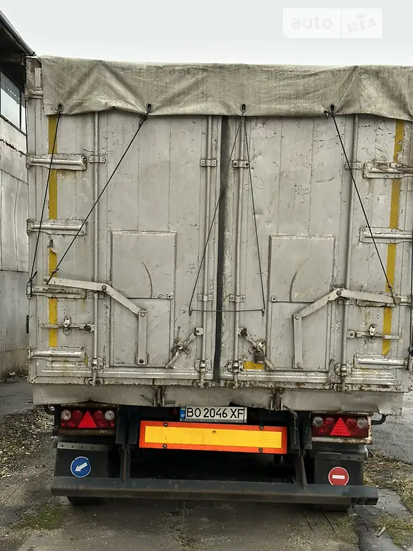 Самосвал прицеп Bodex KIS 3W-A 2006 в 