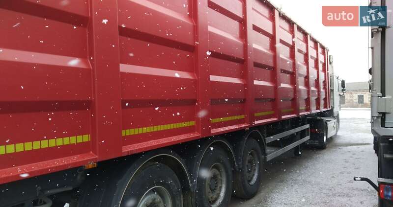 Зерновоз - полуприцеп Bodex KIS 3W-A 2008 в Александрие