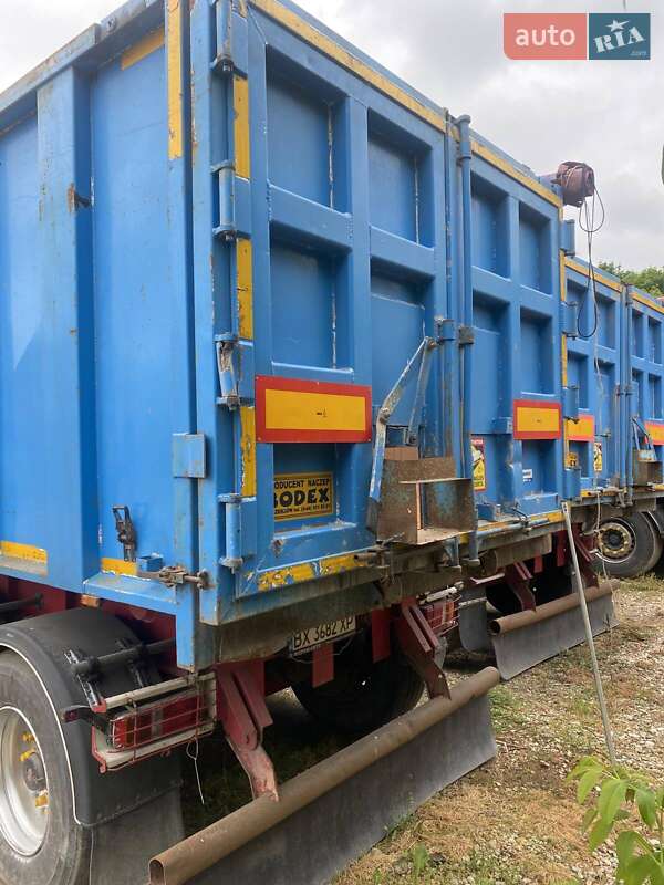 Зерновоз - полуприцеп Bodex KIS 3W-A 2008 в Чемеровцах