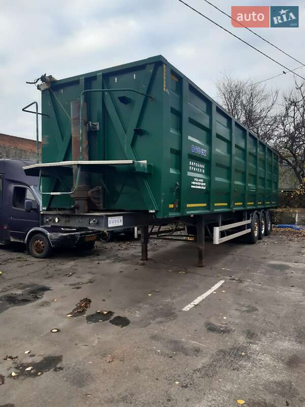 Самосвал полуприцеп Bodex KIS 3W-A 2007 в Чернигове
