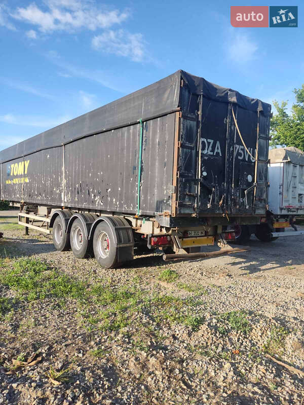 Самоскид напівпричіп Bodex KIS 3W-A 2007 в Чернігові