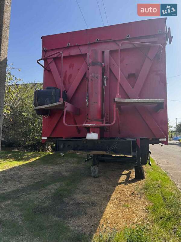 Самоскид напівпричіп Bodex KIS 3W-A 2005 в Миколаєві