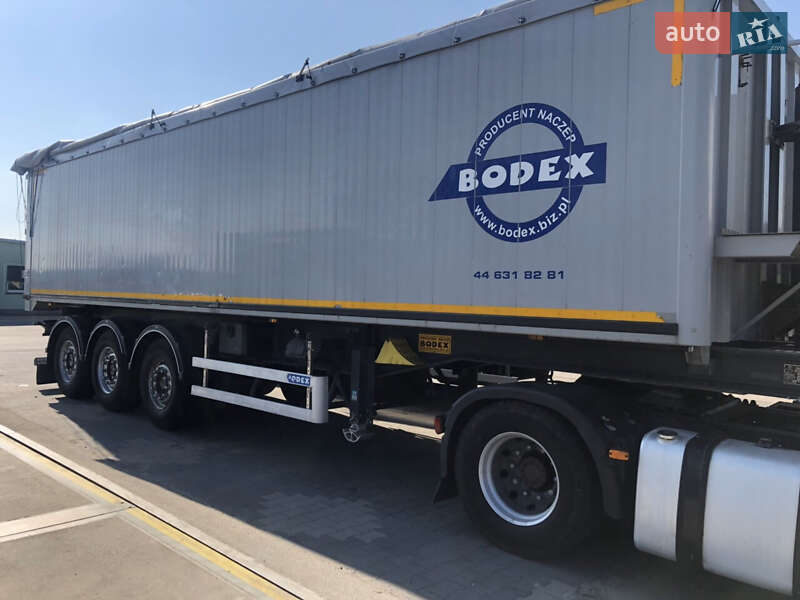 Самосвал полуприцеп Bodex KIS 3W-S 2012 в Одессе