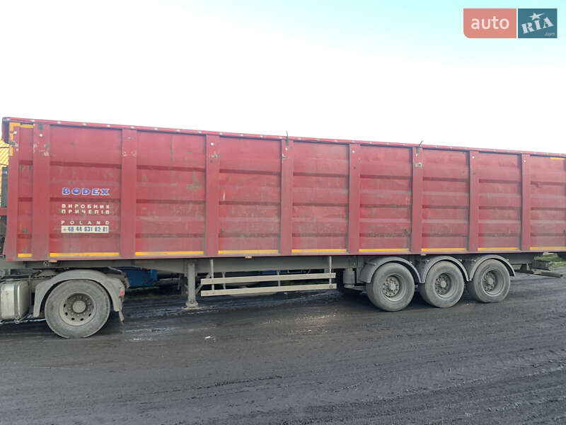 Самосвал полуприцеп Bodex KIS 3W-S 2009 в Кропивницком