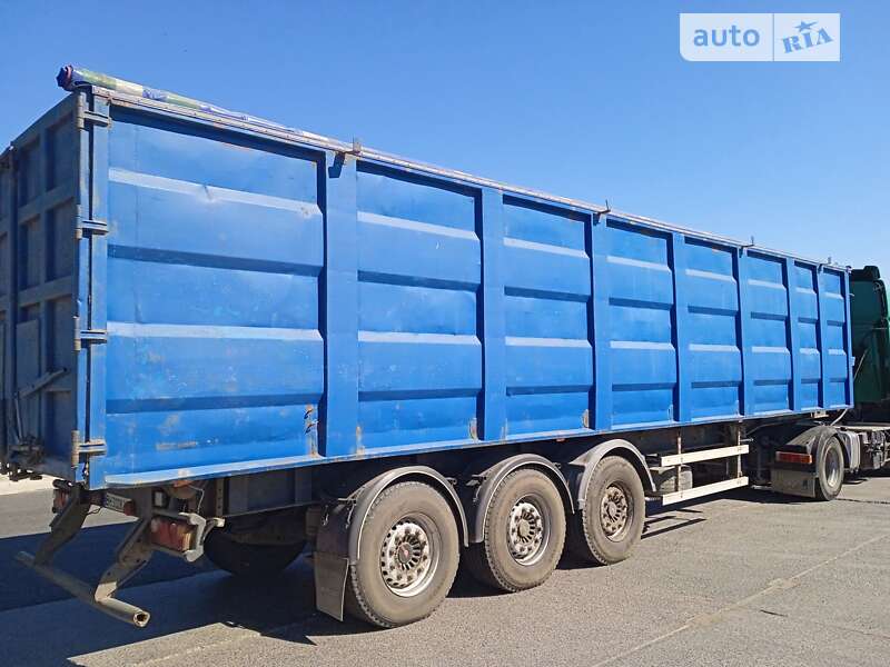 Самоскид напівпричіп Bodex KIS 3W-S 2006 в Одесі