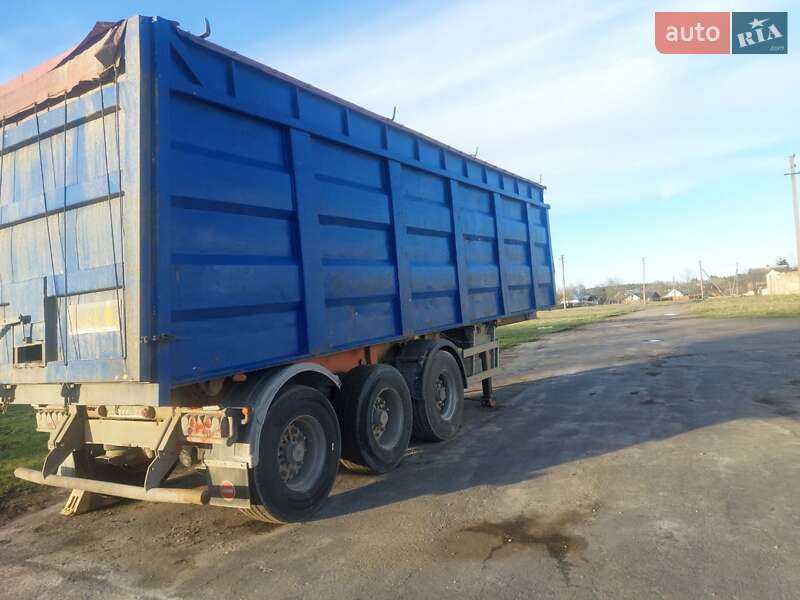 Зерновоз - напівпричіп Bodex KIS 3W-S 2006 в Кам'янці-Бузькій фото Зерновоз - напівпричіп Bodex KIS 3W-S 2006 в Кам'янці-Бузькій