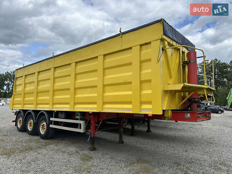 Самосвал полуприцеп Bodex KIS 3W-S 2011 в Умани
