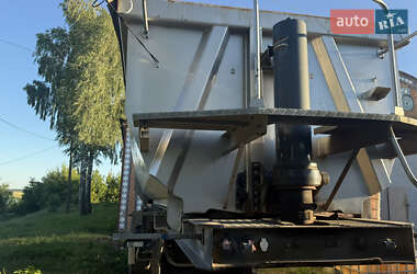 Самосвал прицеп Bodex KIS 3W-S 2007 в Шепетовке