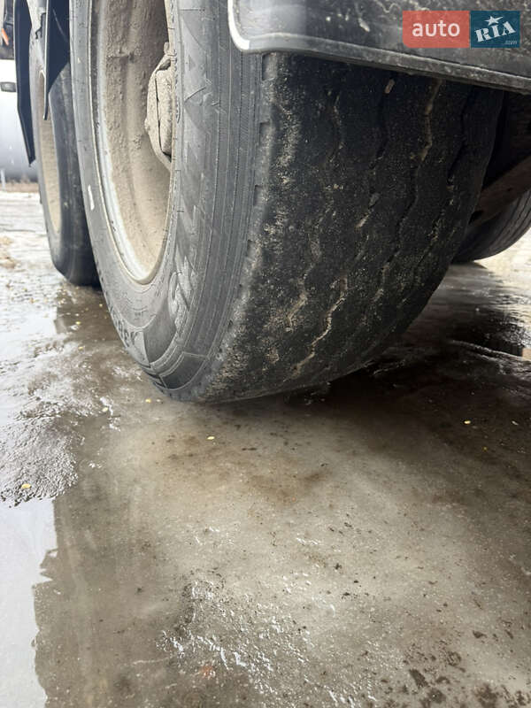 Самосвал полуприцеп Bodex KIS 3W-S 2007 в Николаеве