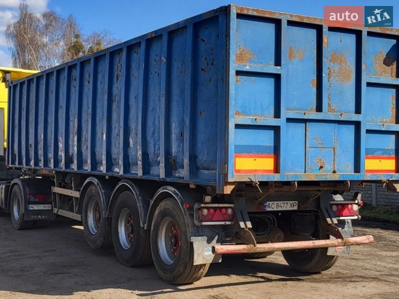 Самосвал полуприцеп Bodex KIS 3W-S 2006 в Луцке