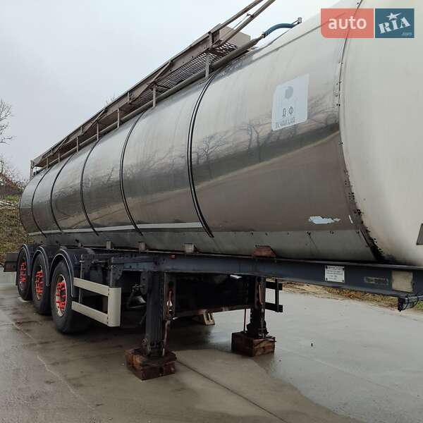 Цистерна полуприцеп Bodex KIS 3W 2012 в Краснограде